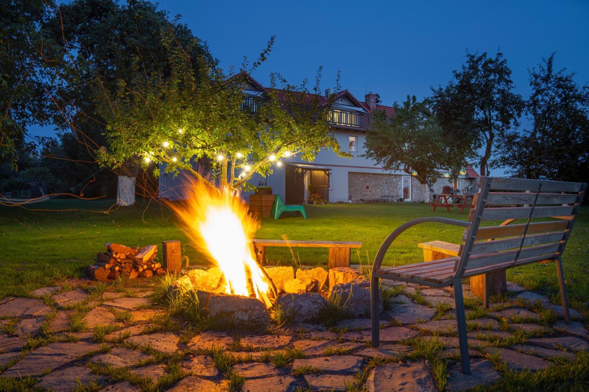 Dom W Domu - Izera Glamping Acomodação com café da manhã Gajowka  Exterior foto