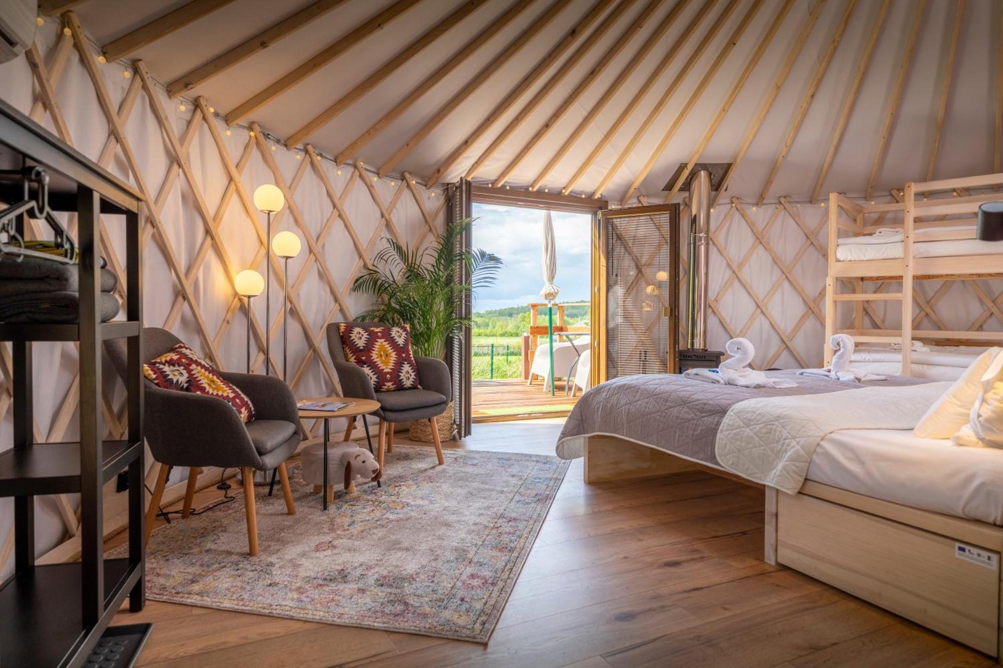 Dom W Domu - Izera Glamping Acomodação com café da manhã Gajowka  Quarto foto