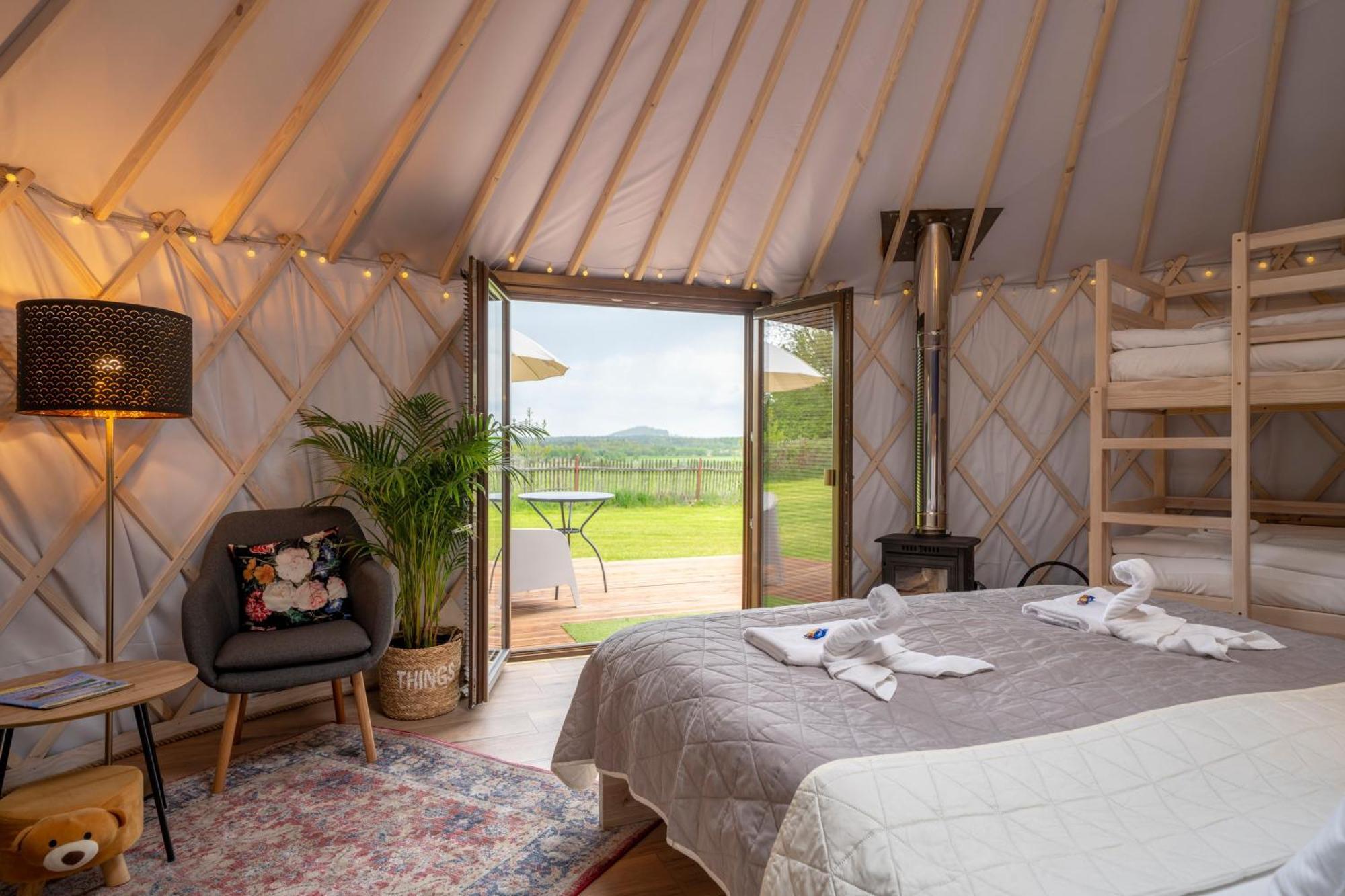 Dom W Domu - Izera Glamping Acomodação com café da manhã Gajowka  Quarto foto