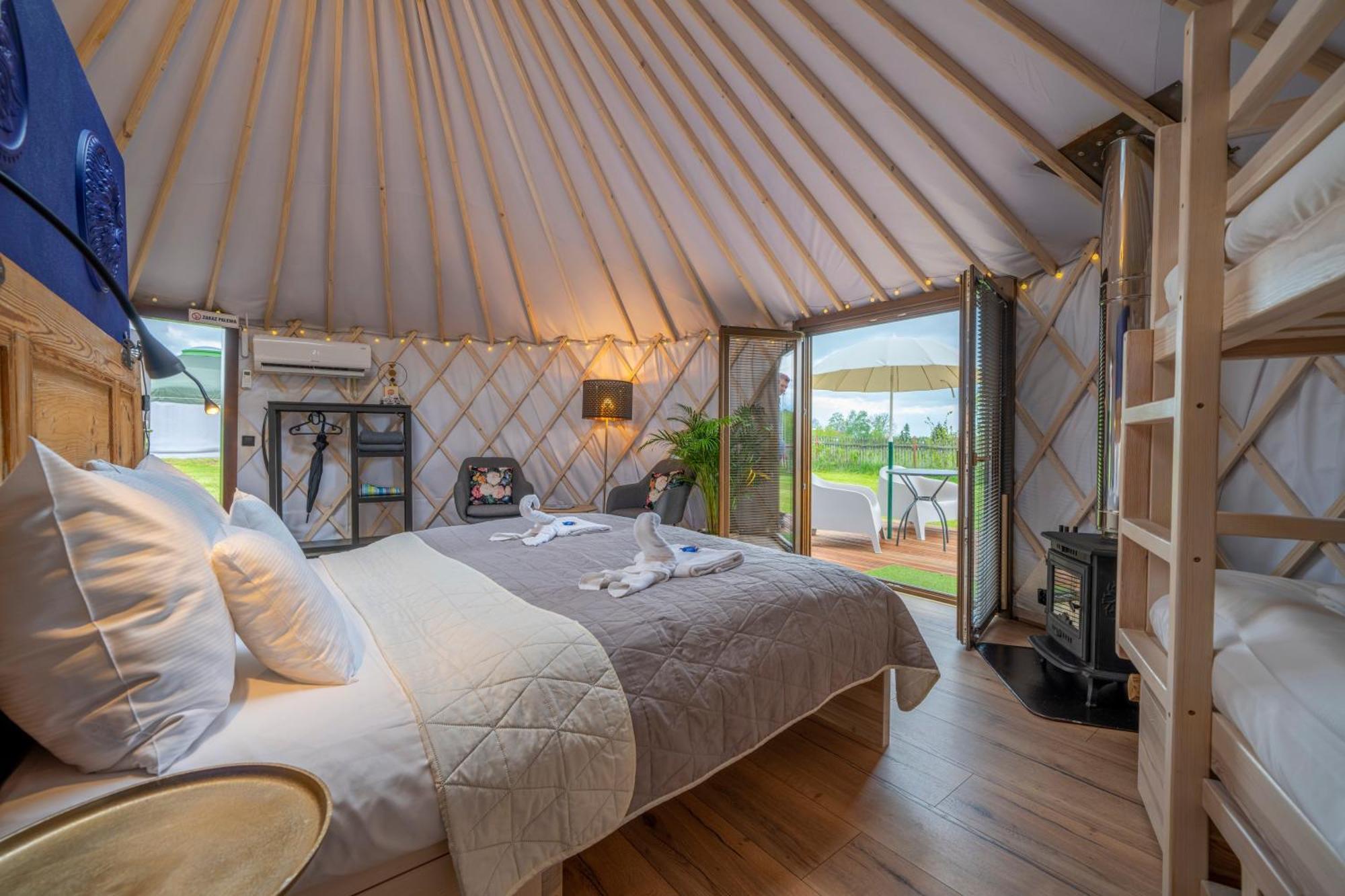 Dom W Domu - Izera Glamping Acomodação com café da manhã Gajowka  Quarto foto