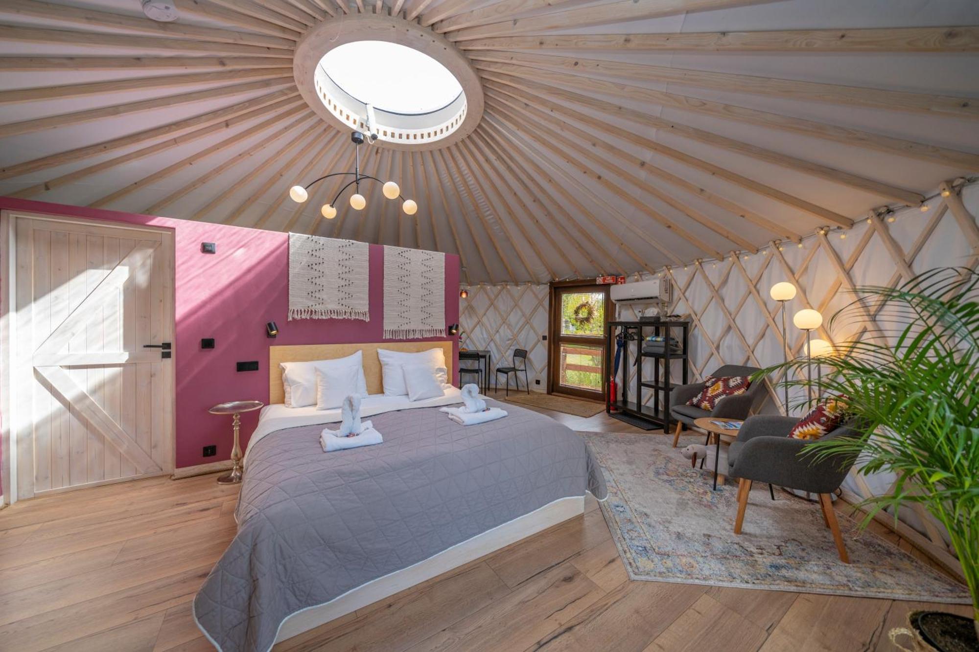 Dom W Domu - Izera Glamping Acomodação com café da manhã Gajowka  Quarto foto